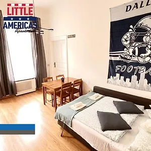 Little Americas Westend Апартаменты